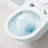 Villeroy &amp; Boch Subway 3.0 - Závesné WC s doskou, SoftClosing, TwistFlush, CeramicPlus, alpská biela