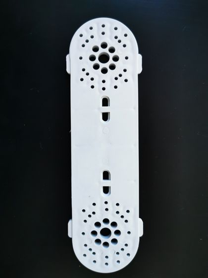 Giacomini lišta ku lisovacím nástenkám, plast, 150 mm